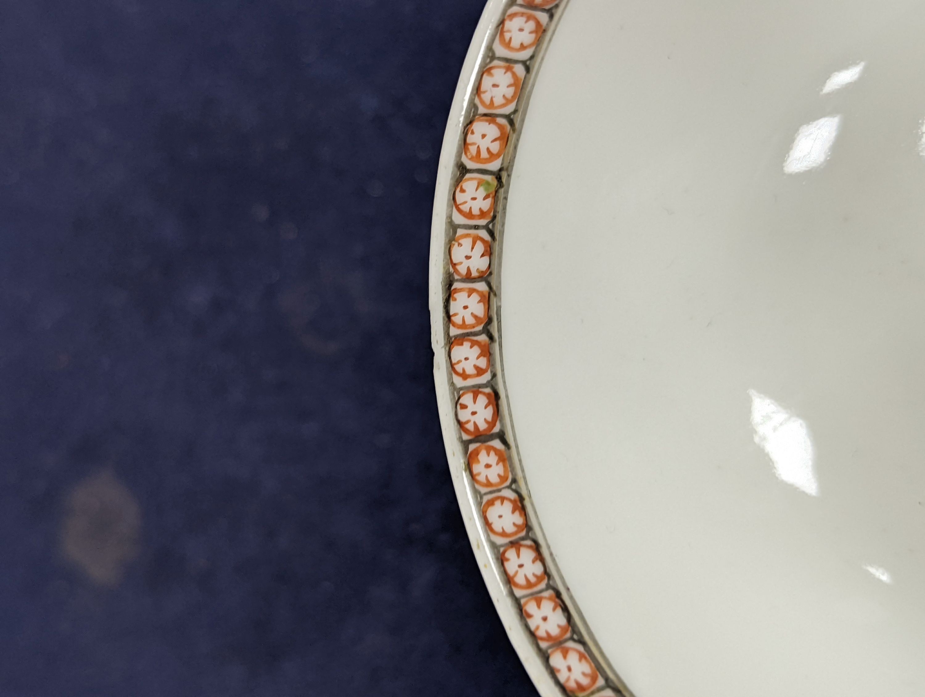 Three 18th century Chinese Export teabowls and saucers